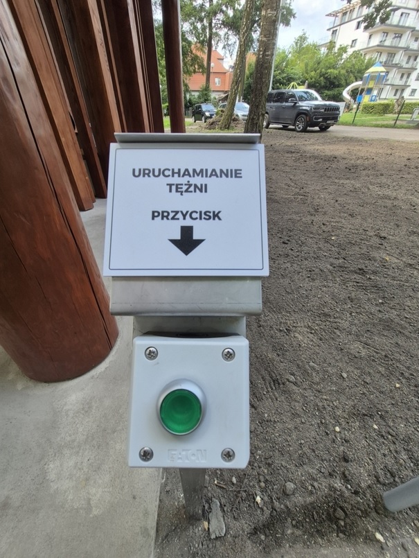 Zdjęcie do projektu Tężnia solankowa w Miejskim Parku